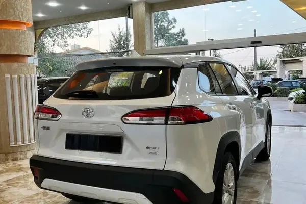 پیش فروش تویوتا، کرولا کراس هیبرید