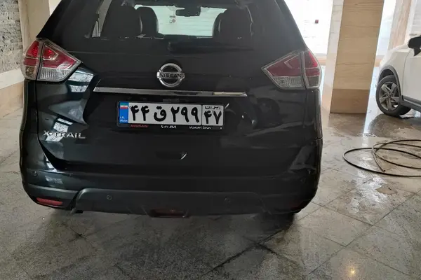 نیسان  ایکس تریل
