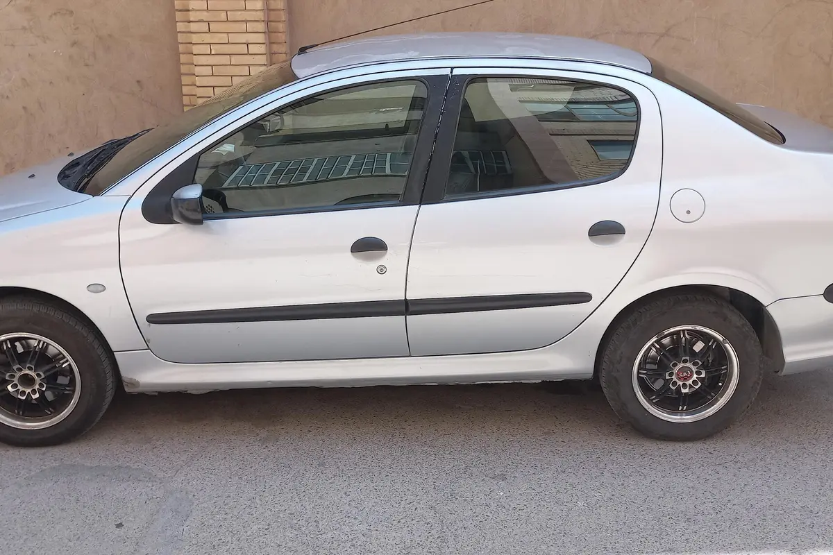 پژو،  206 SD