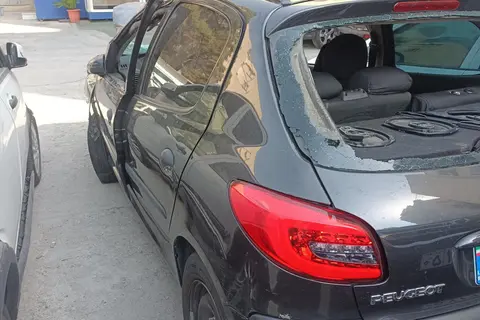 پژو، 206