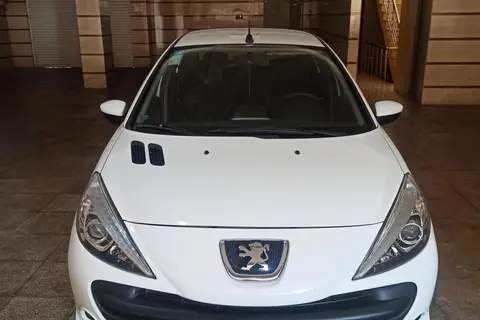 پژو، 207