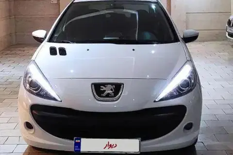 پژو، 207