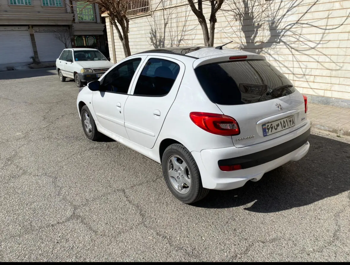 پژو  207