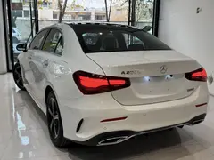 بنز، کلاس A سدان