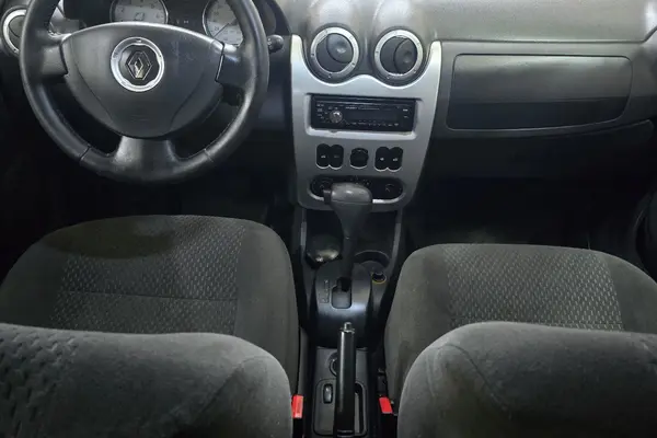 رنو، ساندرو