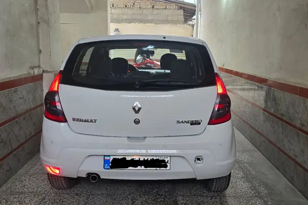 رنو، ساندرو