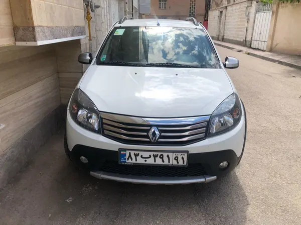 رنو، ساندرو استپ وی