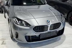 ب ام و، سری 1 هاچ بک