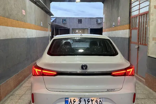 چانگان، ایدو EV460