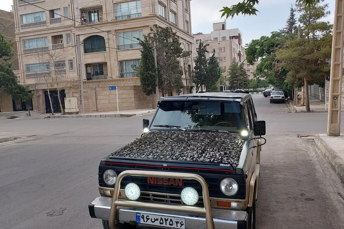 نیسان،  پاترول چهار در