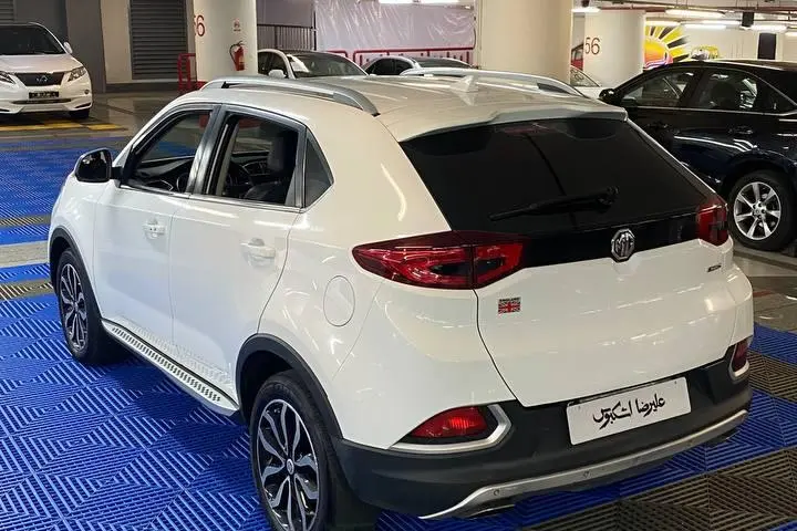 ام جی،  GS