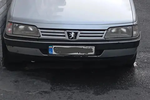 پژو، 405