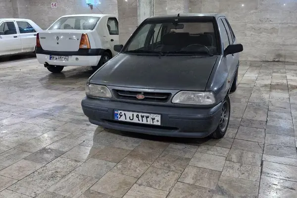 پراید، صندوق دار