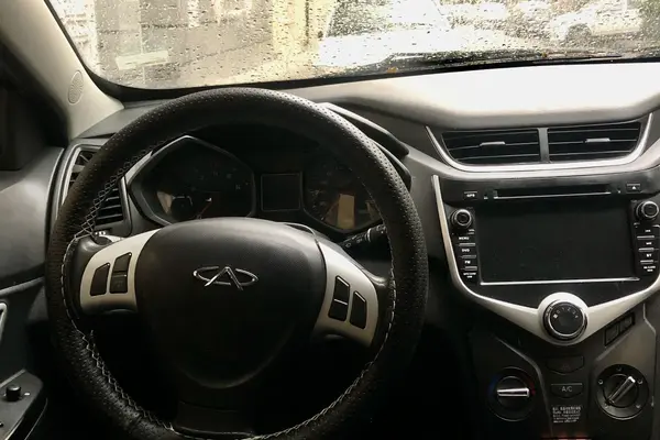 ام وی ام، 315هاچ بک