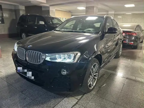 ب ام و، X4