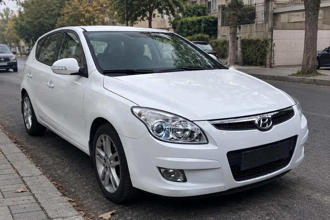 هیوندای،  i30