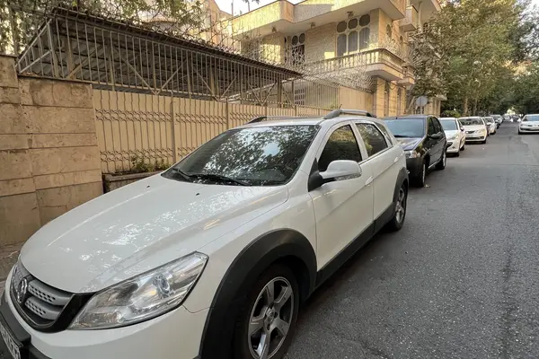 دانگ فنگ، H30 کراس