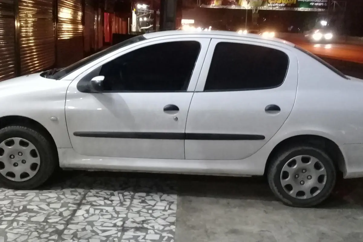 پژو،  206 SD