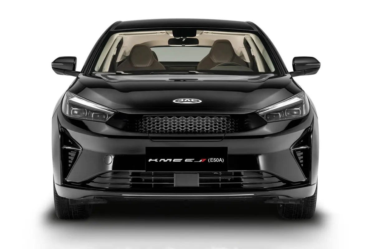 کی ام سی  eJ7