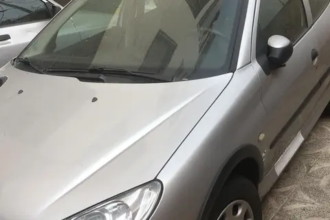 پژو، 206 SD