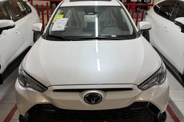 تویوتا، فرانت لندر هیبرید