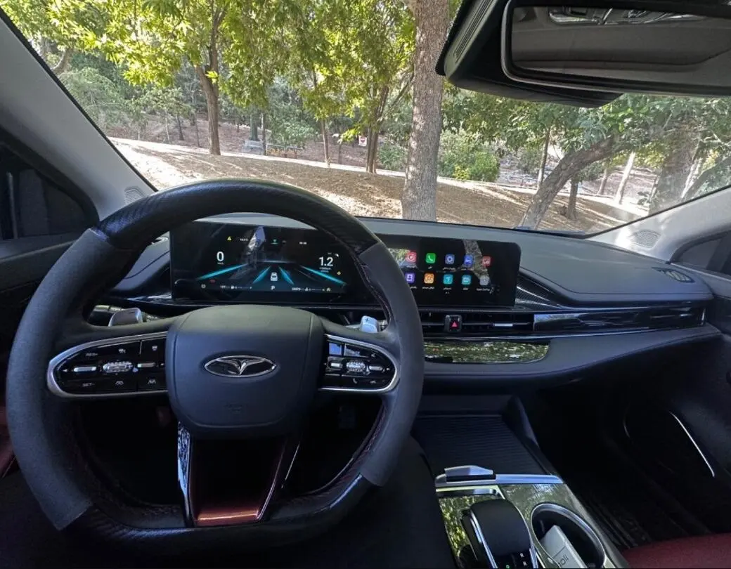 فونیکس،  آریزو 6 جی تی (Z6 GT)