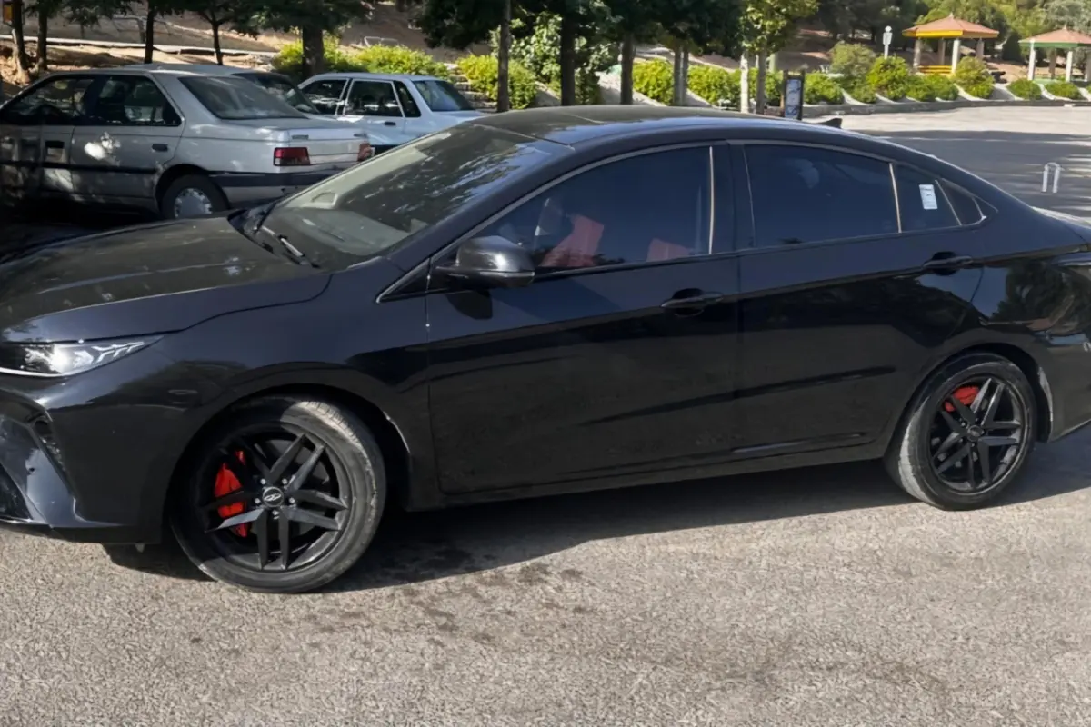 فونیکس،  آریزو 6 جی تی (Z6 GT)