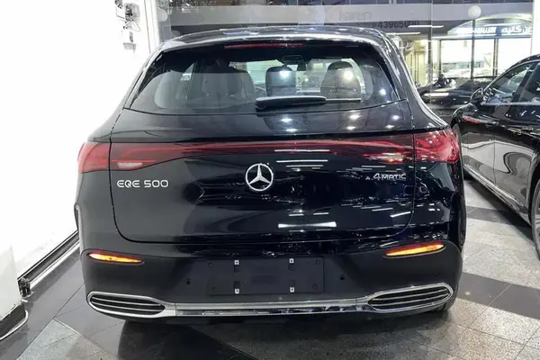 بنز، EQE SUV