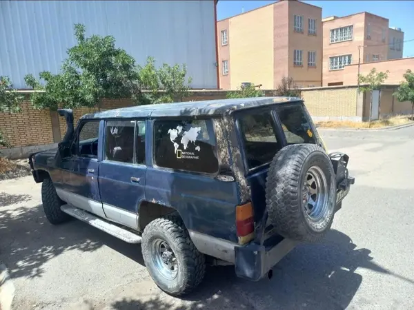 نیسان، پاترول چهار در