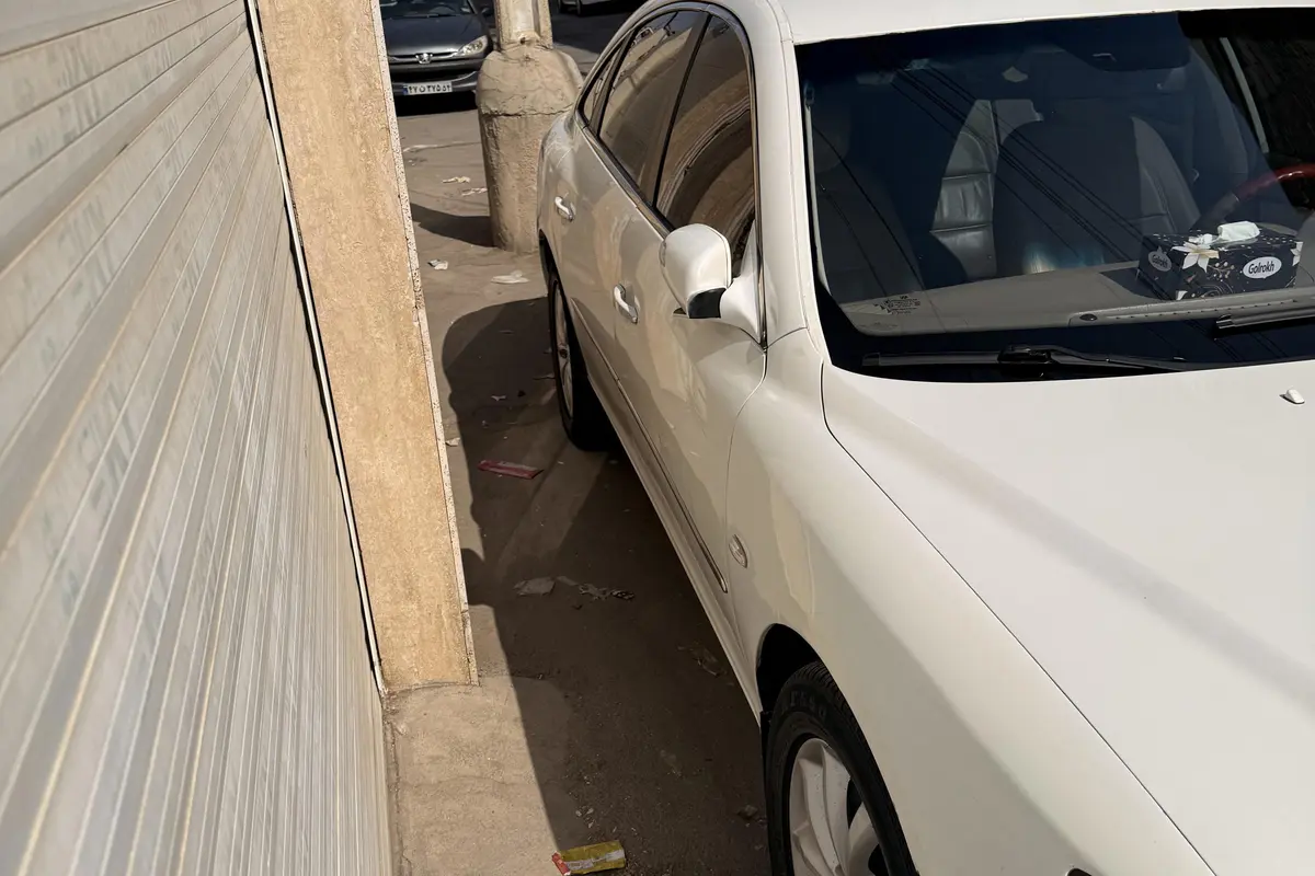 هیوندای،  آزرا (گرنجور)