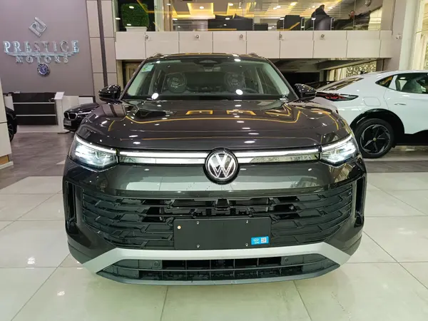 فولکس، تایرون L