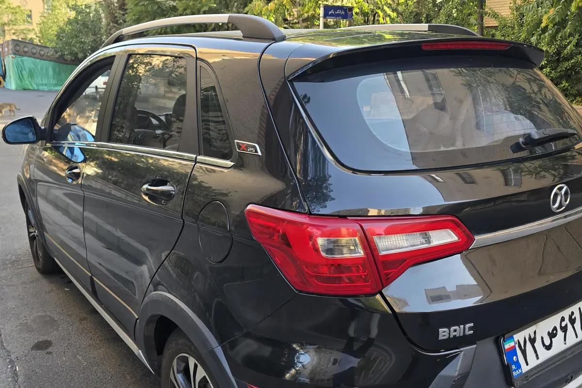 بایک،  X25