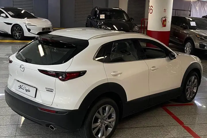 مزدا  CX-30
