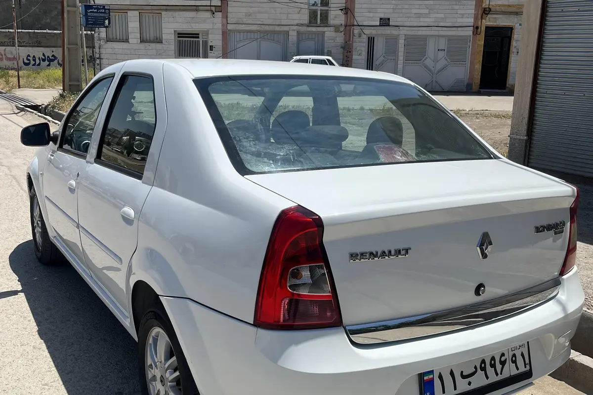 رنو،  تندر 90