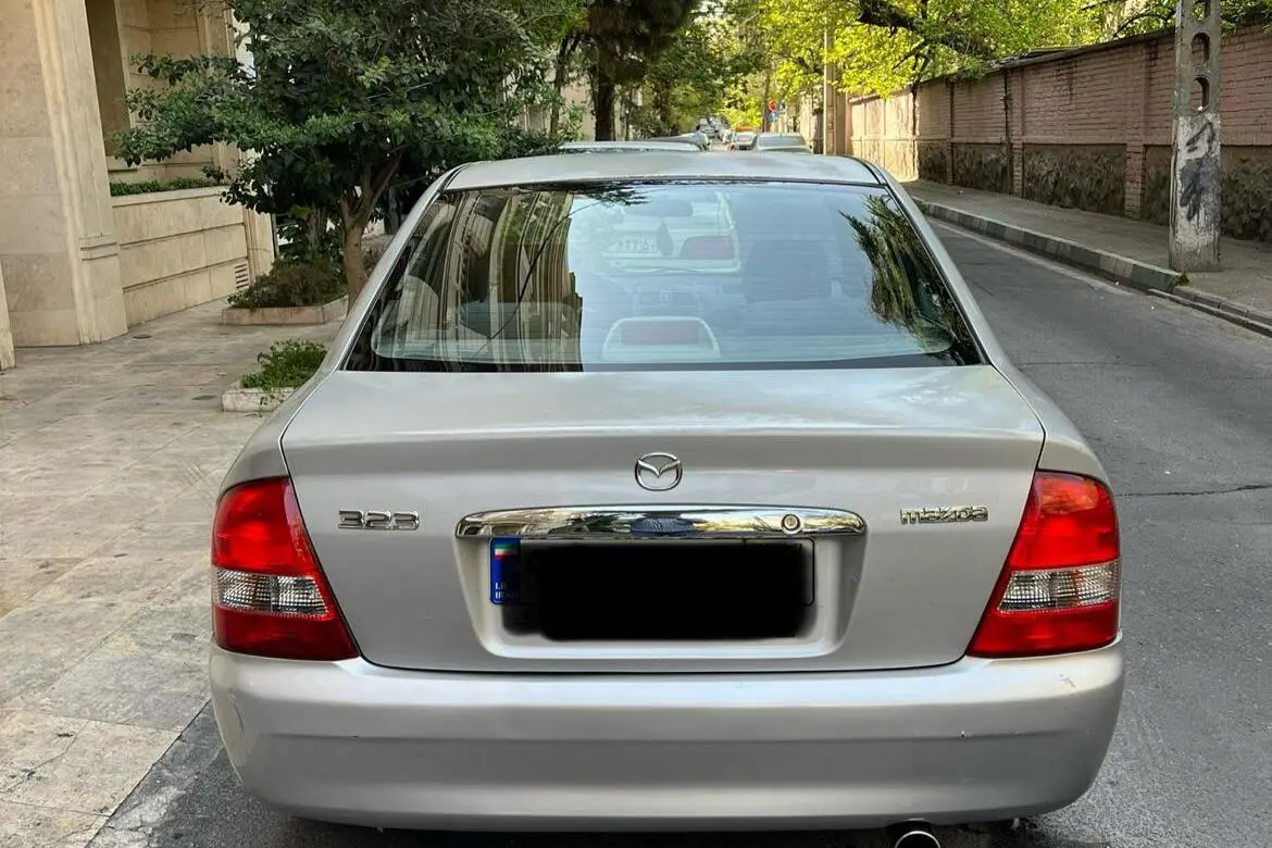 مزدا،  323