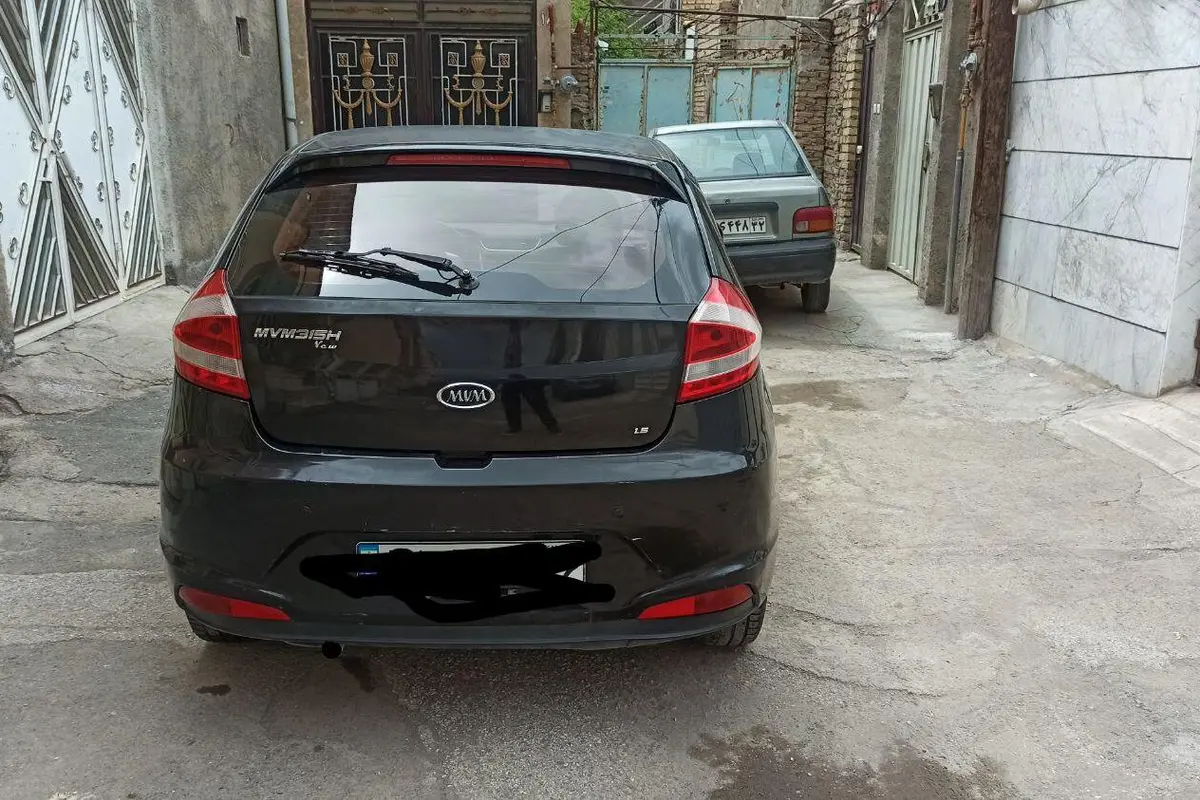 ام وی ام،  315هاچ بک
