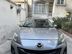 مزدا، 3 نیو صندوق دار