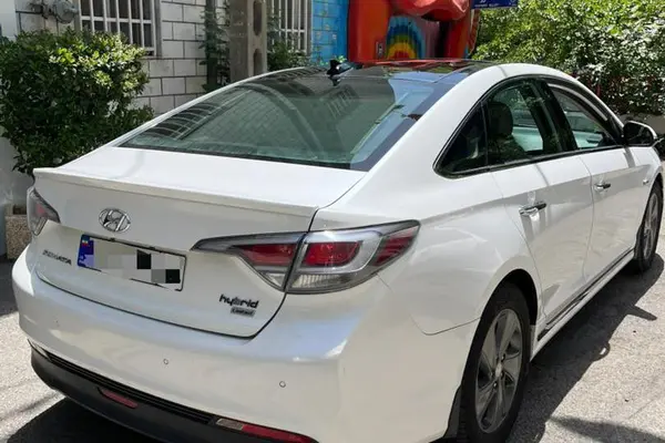 هیوندای  سوناتا هیبرید