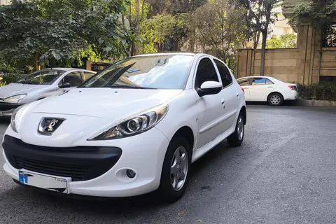 پژو، 207