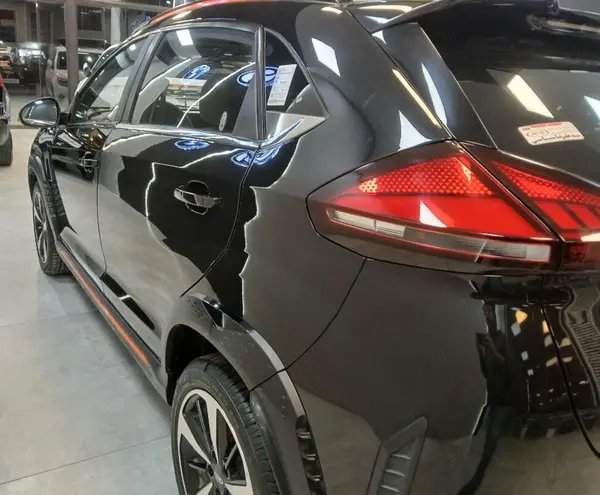 ام وی ام، X33 کراس