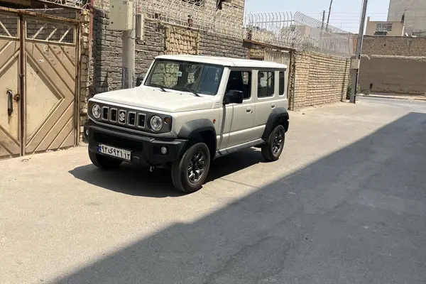 سوزوکی  جیمنی 5 در
