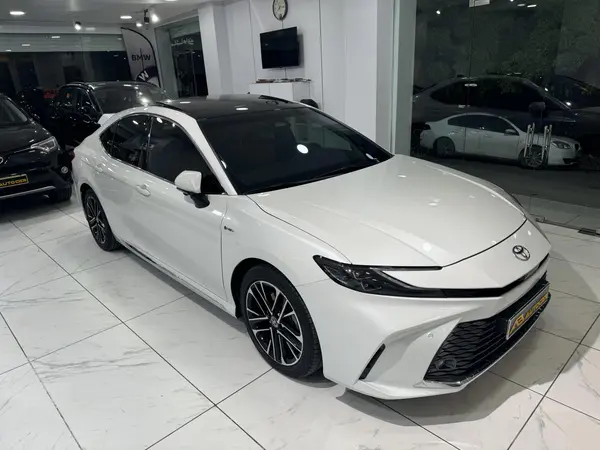 تویوتا، کمری هیبرید