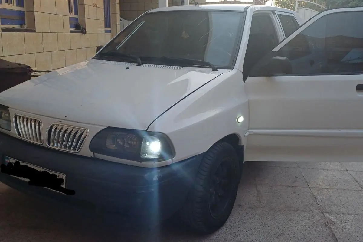 پراید،  صندوق دار