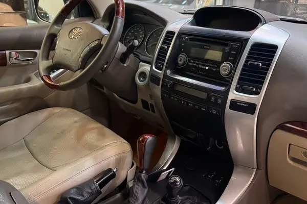 تویوتا، پرادو  چهار در