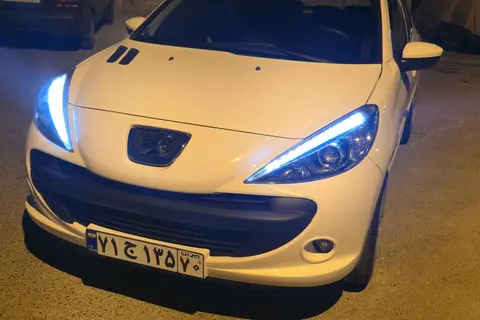 پژو، 207