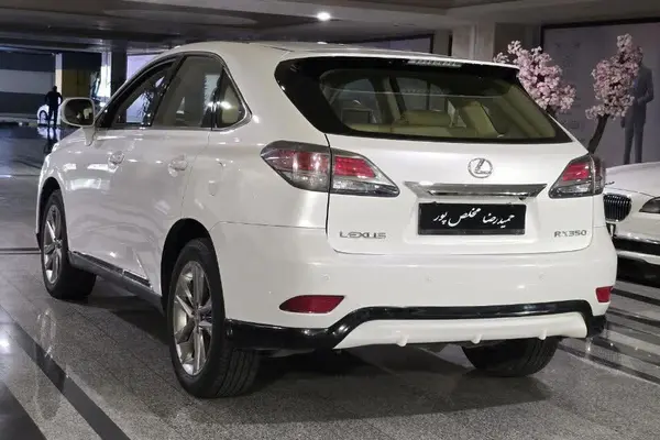 لکسوس  RX