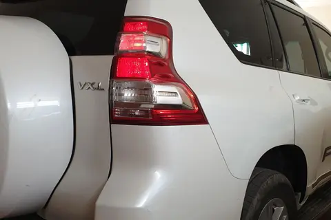 تویوتا، پرادو  چهار در