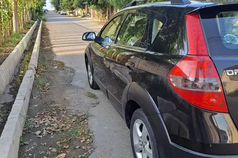 دانگ فنگ، S30