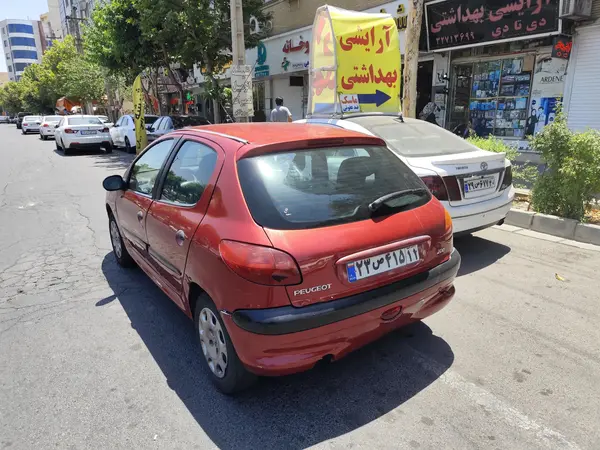 پژو  206