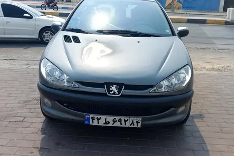 پژو، 206